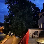 Riverside Luxury & Cafe - Bohemian Paradise On The Greenway Jizera Lejlighed *