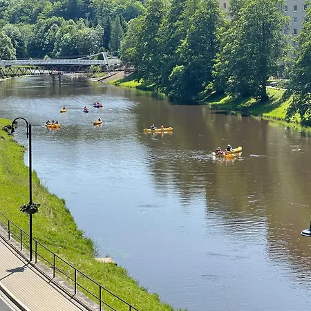Apartment Riverside Luxury & Cafe - Bohemian Paradise On The Greenway Jizera Zelezny Brod