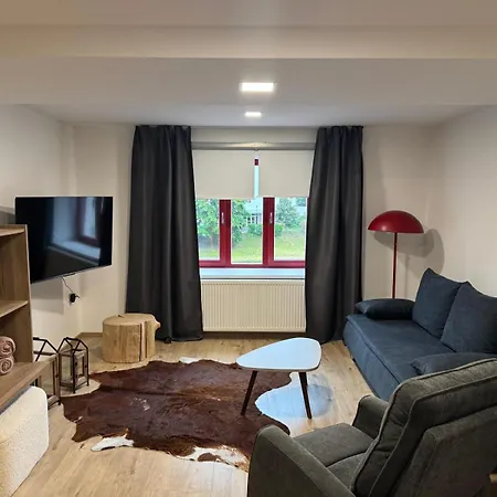 Riverside Luxury & Cafe - Bohemian Paradise On The Greenway Jizera Apartment