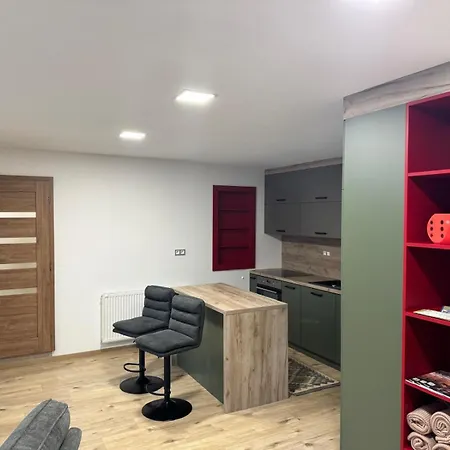 Apartment Riverside Luxury & Cafe - Bohemian Paradise On The Greenway Jizera Zelezny Brod