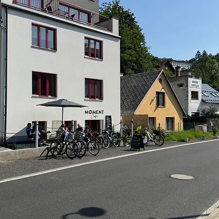 Apartment Riverside Luxury & Cafe - Bohemian Paradise On The Greenway Jizera Zelezny Brod
