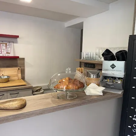 Riverside Luxury & Cafe - Bohemian Paradise On The Greenway Jizera Apartmán *