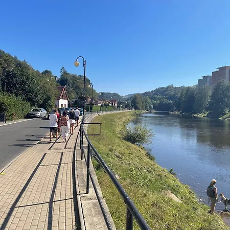 Apartment Riverside Luxury & Cafe - Bohemian Paradise On The Greenway Jizera *