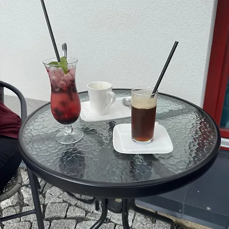Riverside Luxury & Cafe - Bohemian Paradise On The Greenway Jizera Apartment Zelezny Brod