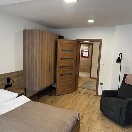 Apartment Riverside Luxury & Cafe - Bohemian Paradise On The Greenway Jizera